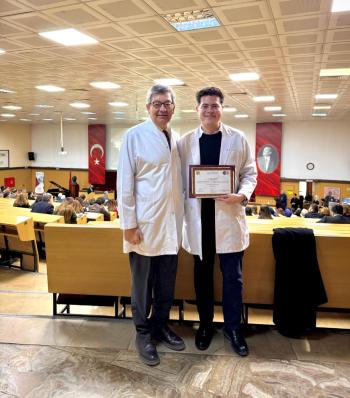 14 Mart Tıp Bayramı törenlerinde, Tıp Fakültesi Dahili Bilimler alanında en iyi tez , biric...